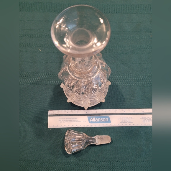 Antique Victorian 1800's Pillar Shape Decanter - Picture 4 of 4